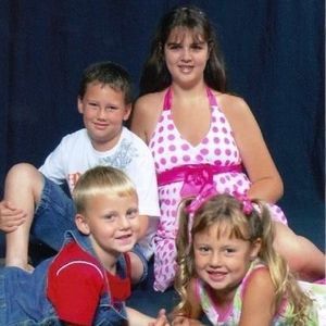 Meet your Posher, Julie